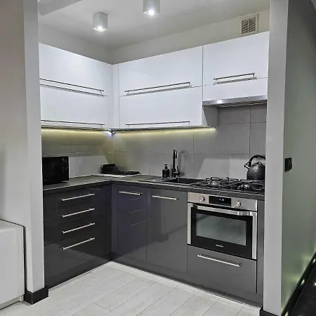 Apartment W Centrum Miasta Z Balkonem *